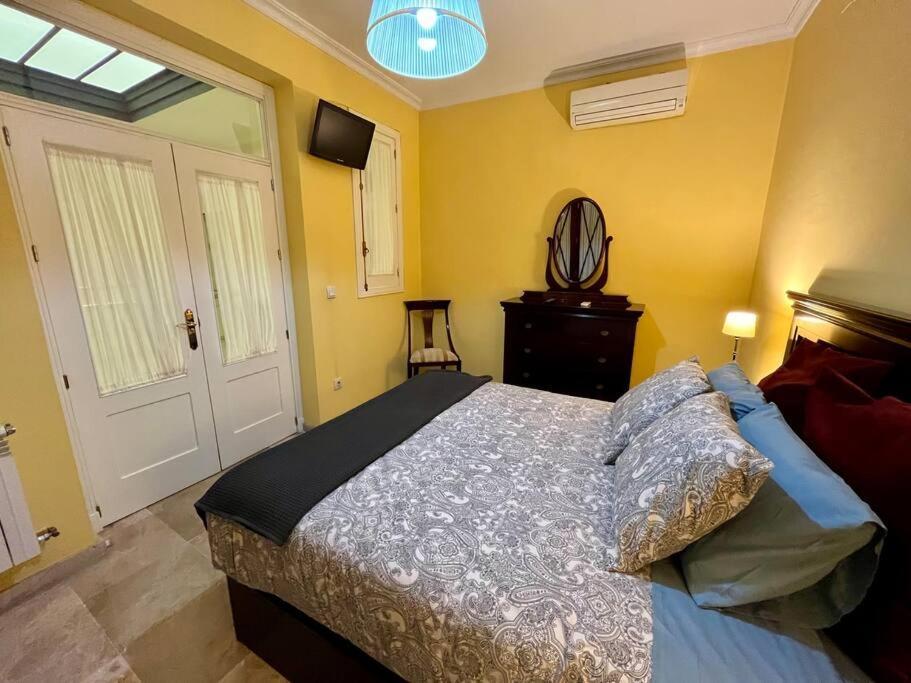 Apartamento Suite Alameda De Hercules Sevilla Exteriér fotografie